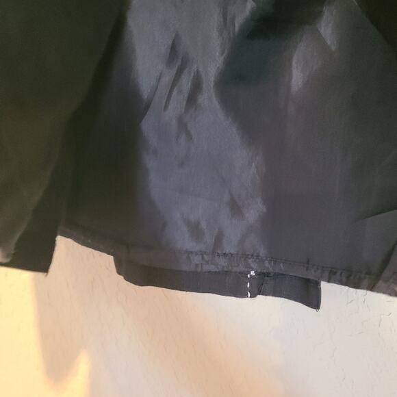 Richard Malcolm 100% Linen Skirt Stitch embroidered Black CUTE! Size 10 - Picture 6 of 8
